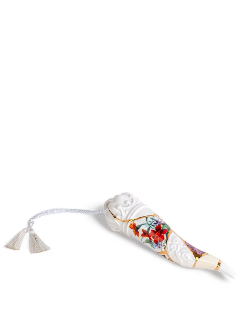 White Kintsugy Porcelain Lucky Horn