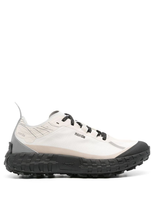Neutral 001 Trail Sneakers