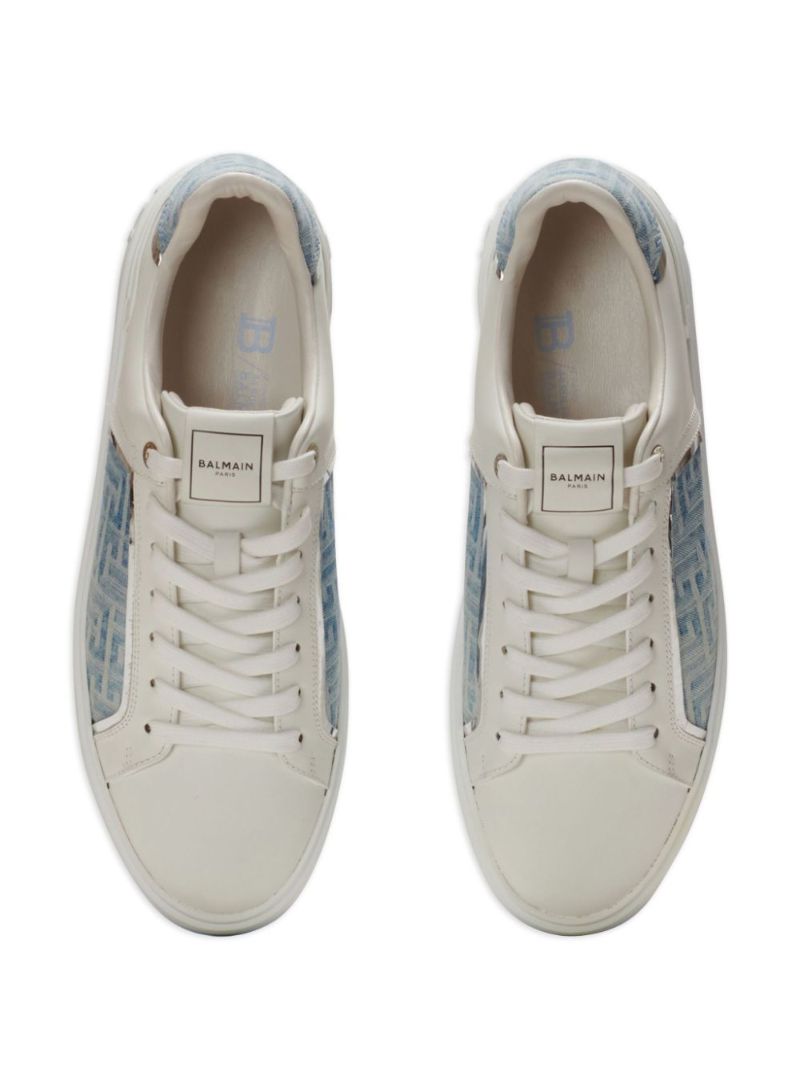 White B-court Low-top Sneakers