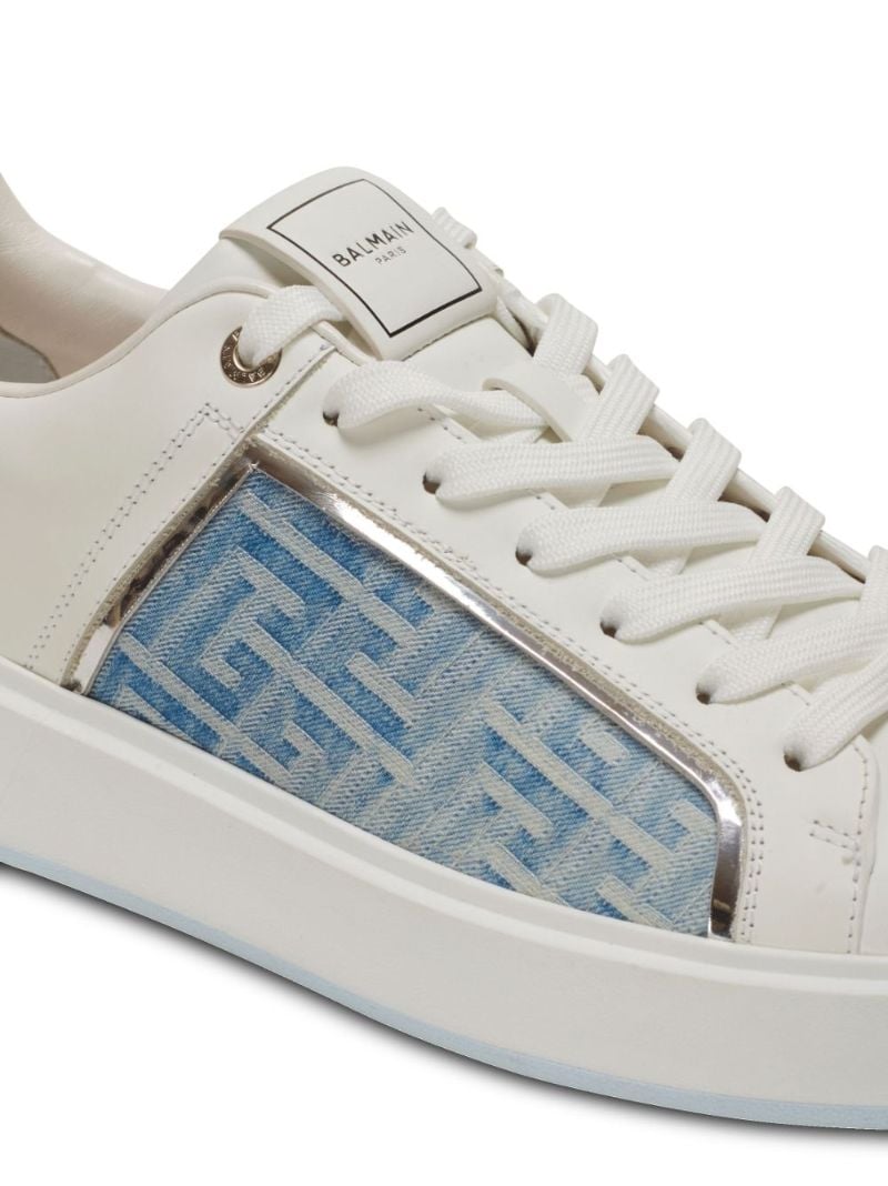 White B-court Low-top Sneakers