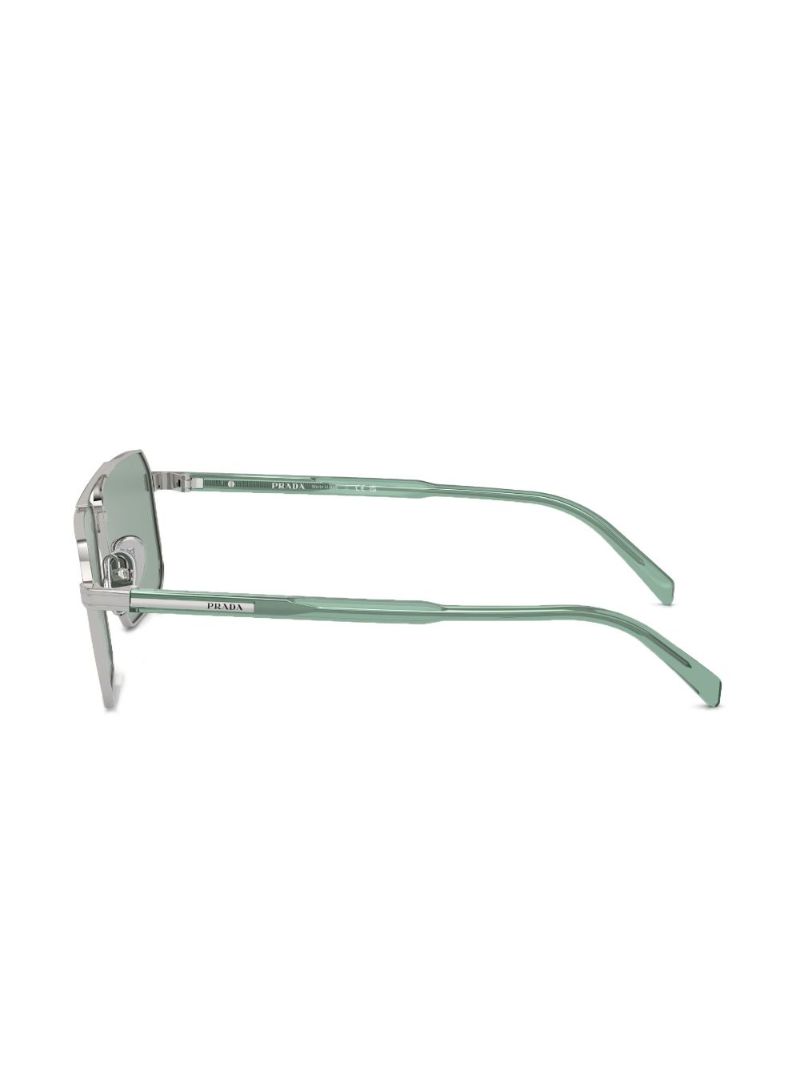 Silver Pilot Frame Sunglasses