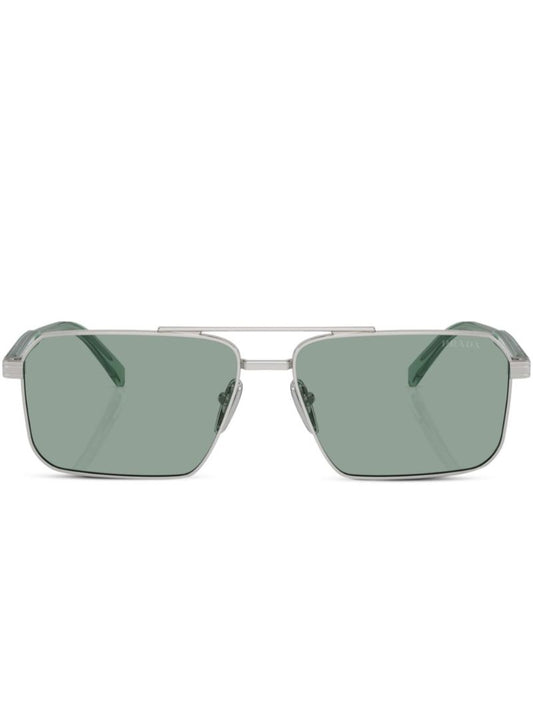 Silver Pilot Frame Sunglasses