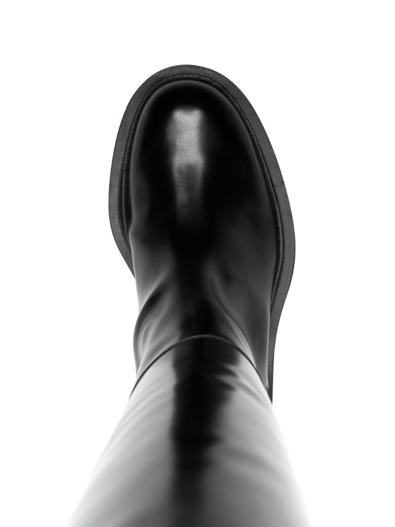 Black Knee-high Leather Boots