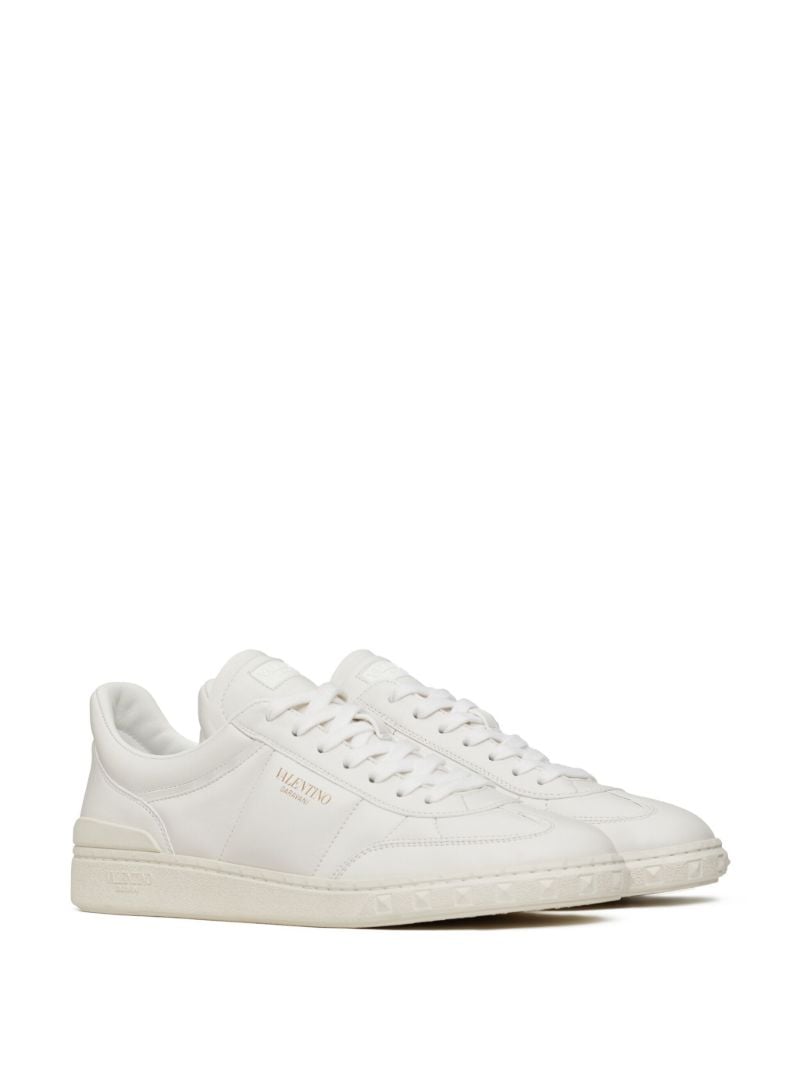 White Upvillage Low-top Sneakers