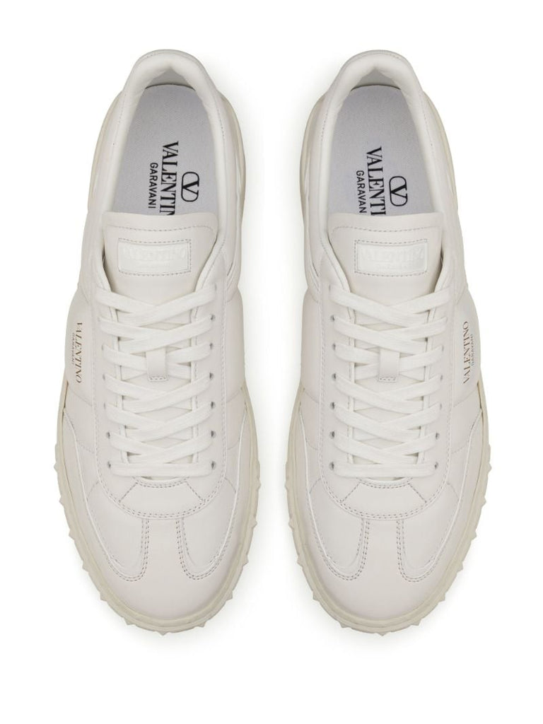 White Upvillage Low-top Sneakers
