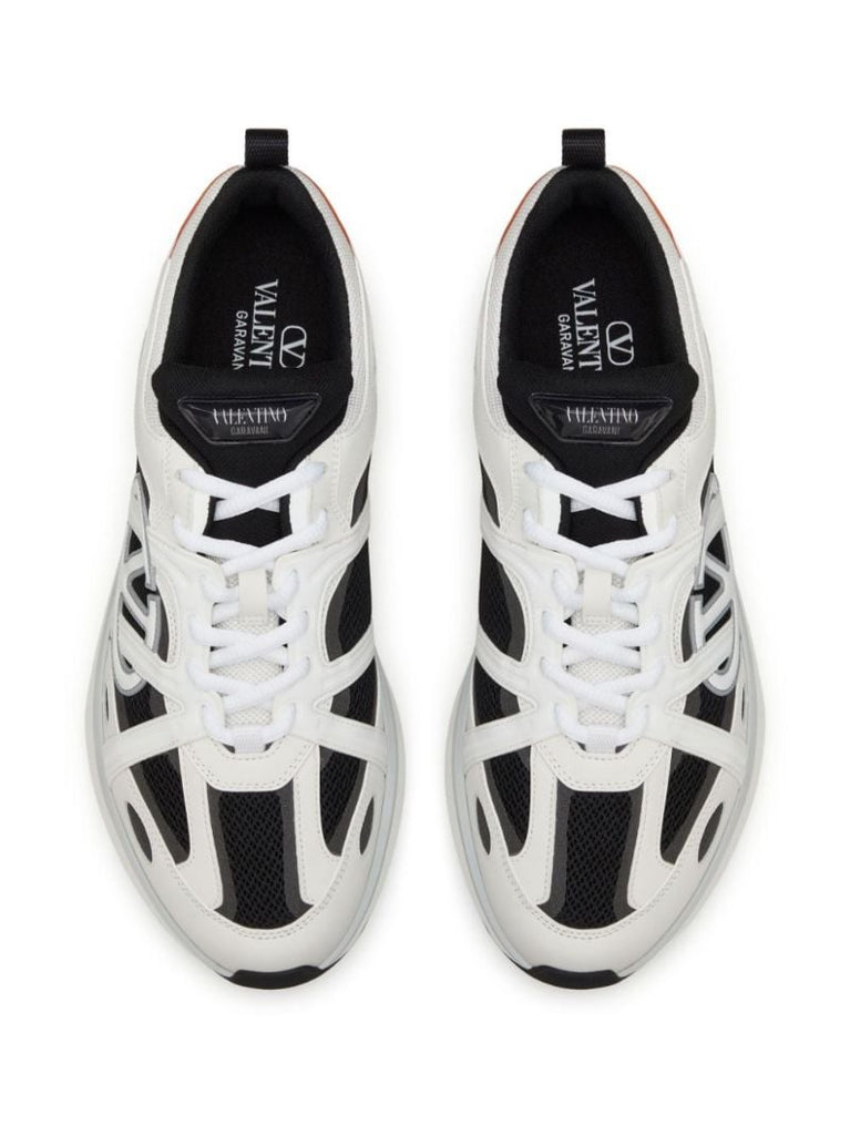 White Vlogo Easyjog Leather Sneakers