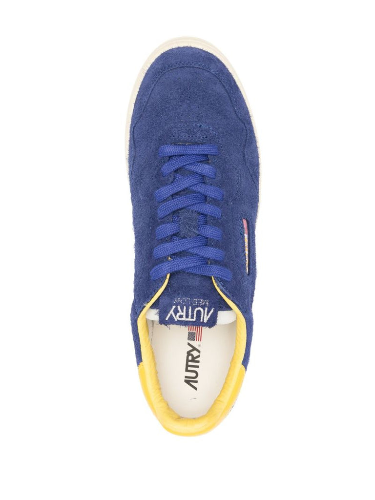 New Flat Sneakers