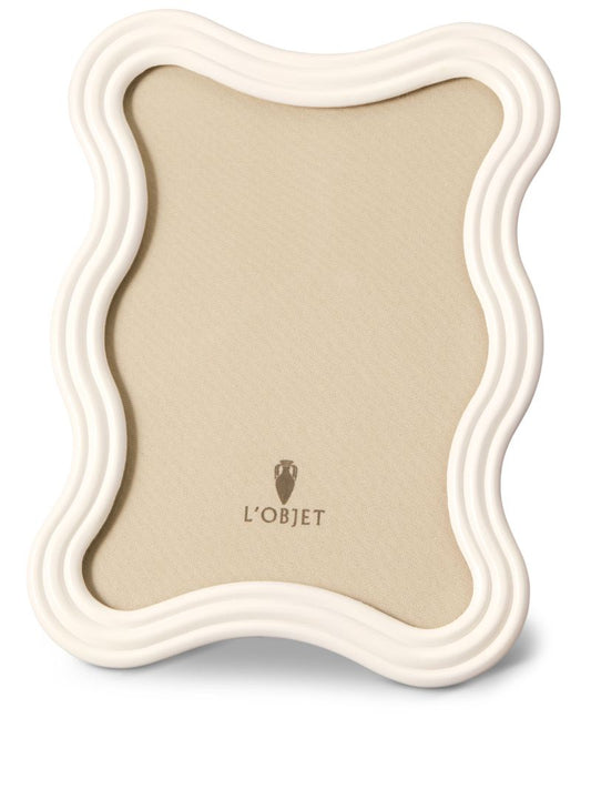 White Ripple Enamel Picture Frame