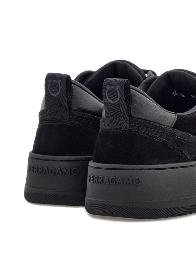 Black Low-top Leather Sneakers