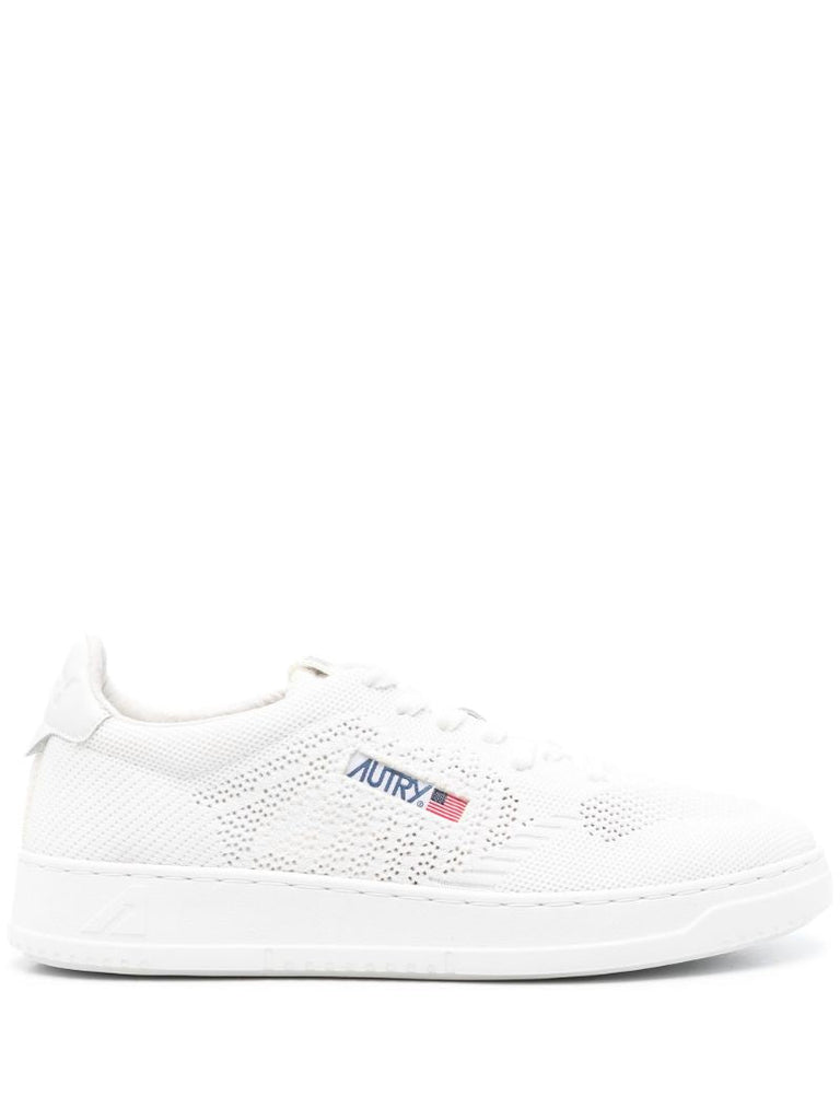 Medalist Easeknit Sneakers