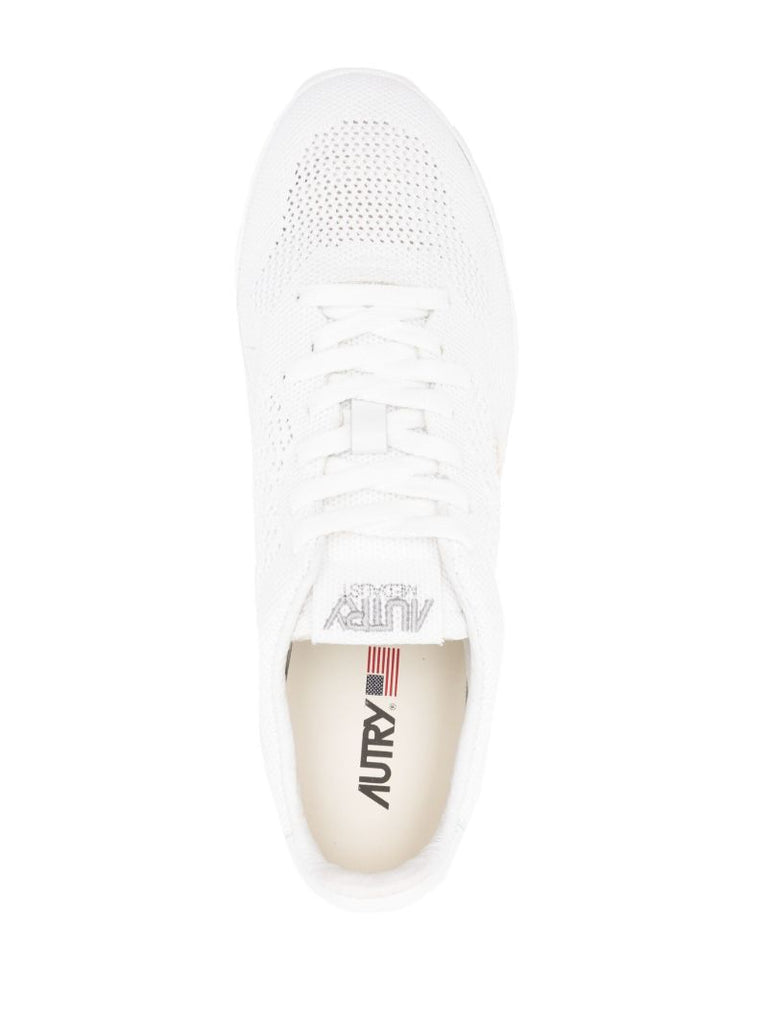 Medalist Easeknit Sneakers