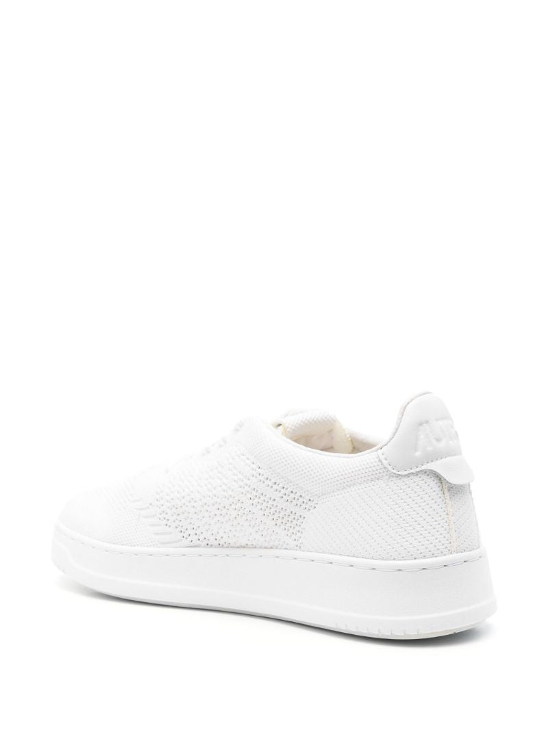 Medalist Easeknit Sneakers