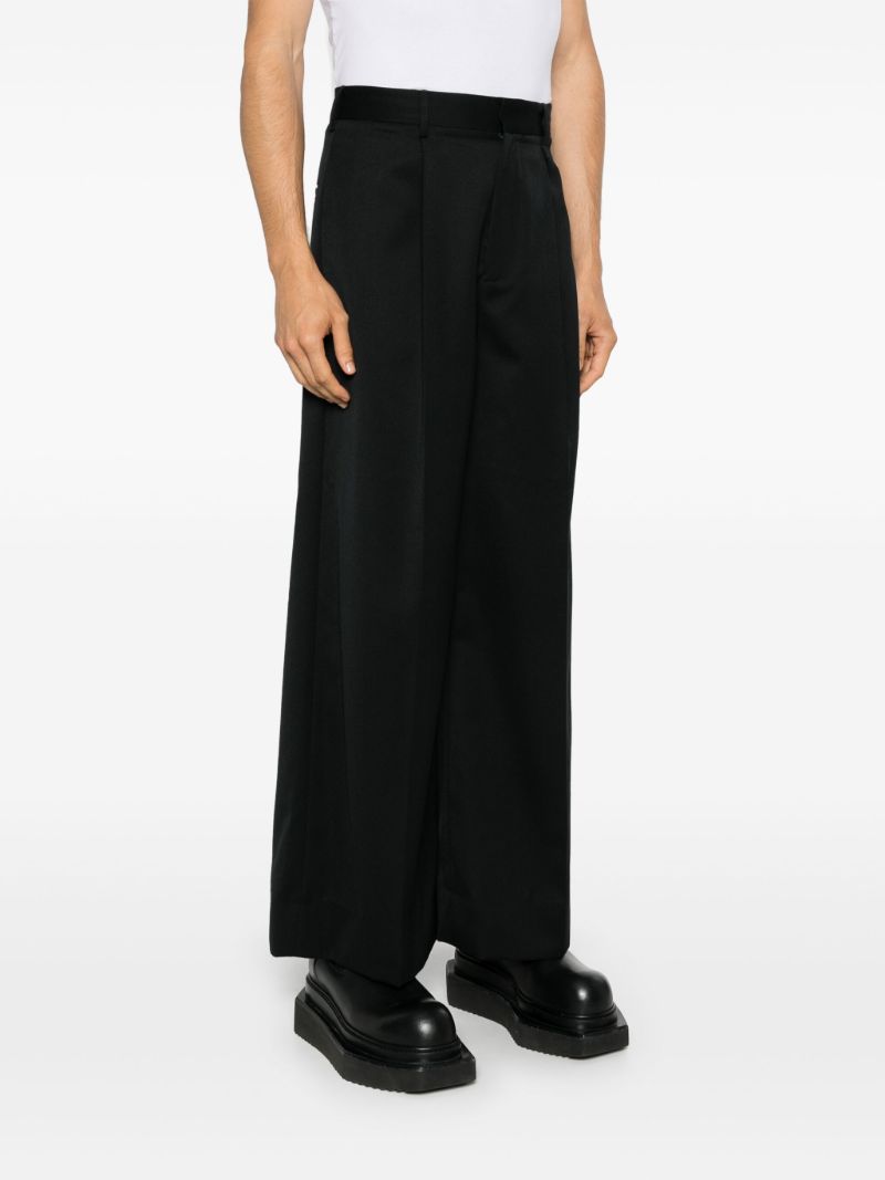 Black Pleated Wide-leg Trousers