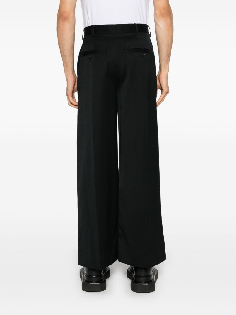 Black Pleated Wide-leg Trousers