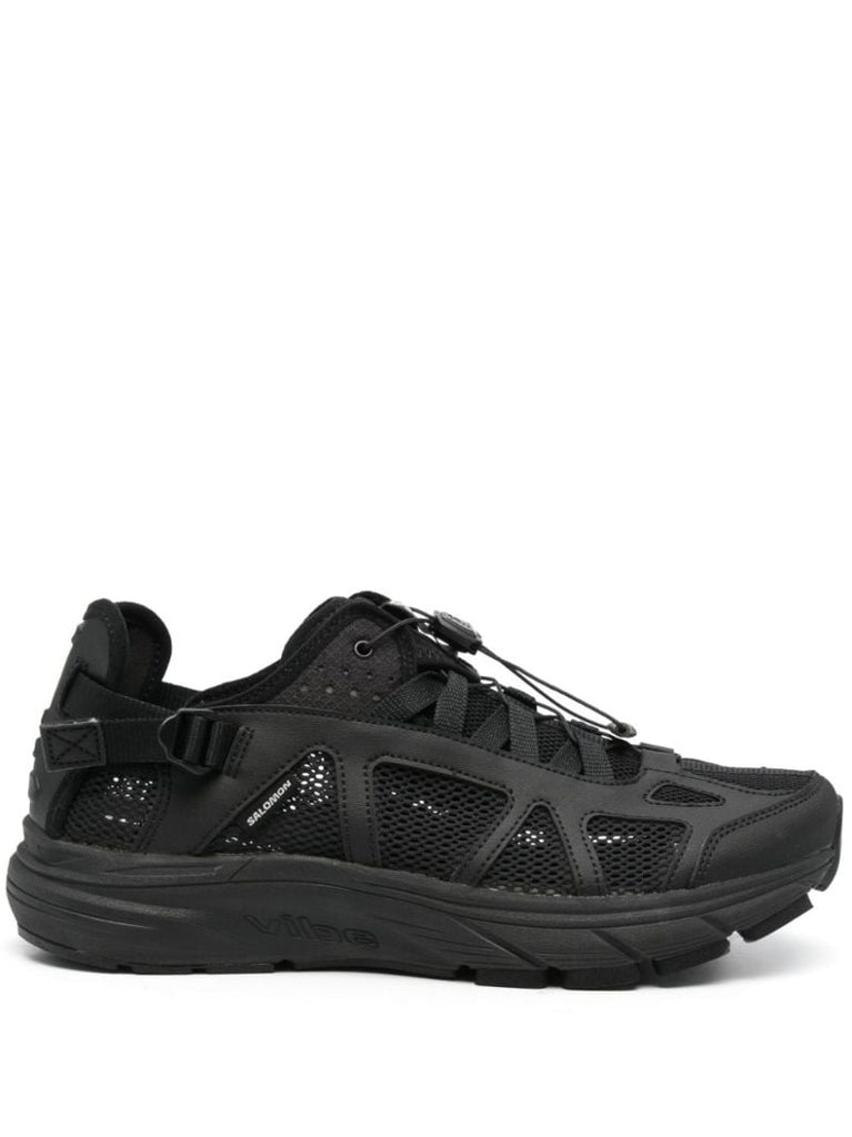 Black Advanced Techsonic Low-top Sneakers