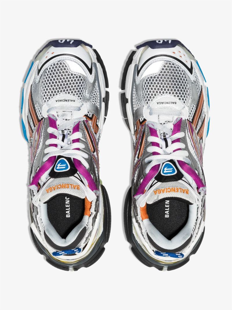 Silver Runner Low Top Sneakers