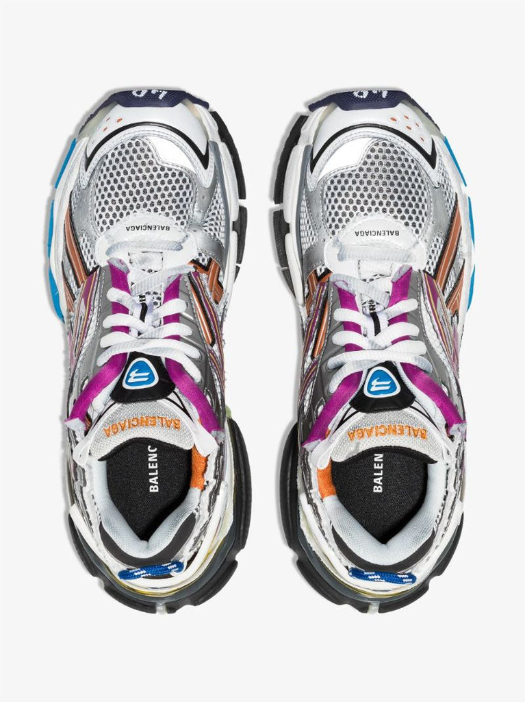 Silver Runner Low Top Sneakers