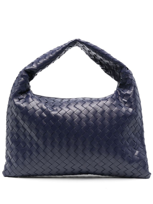 Small Hop Shoulder Bag