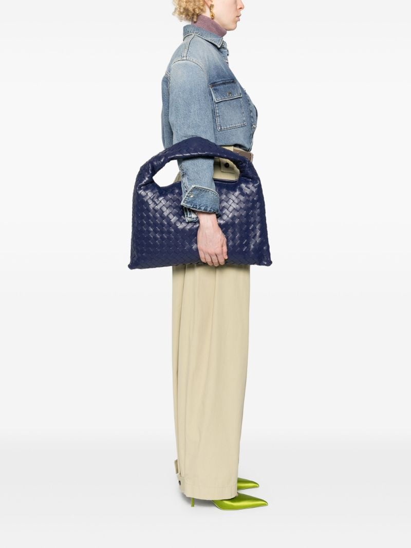 Small Hop Shoulder Bag