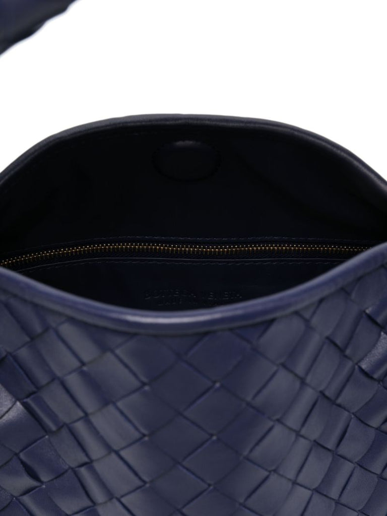 Small Hop Shoulder Bag