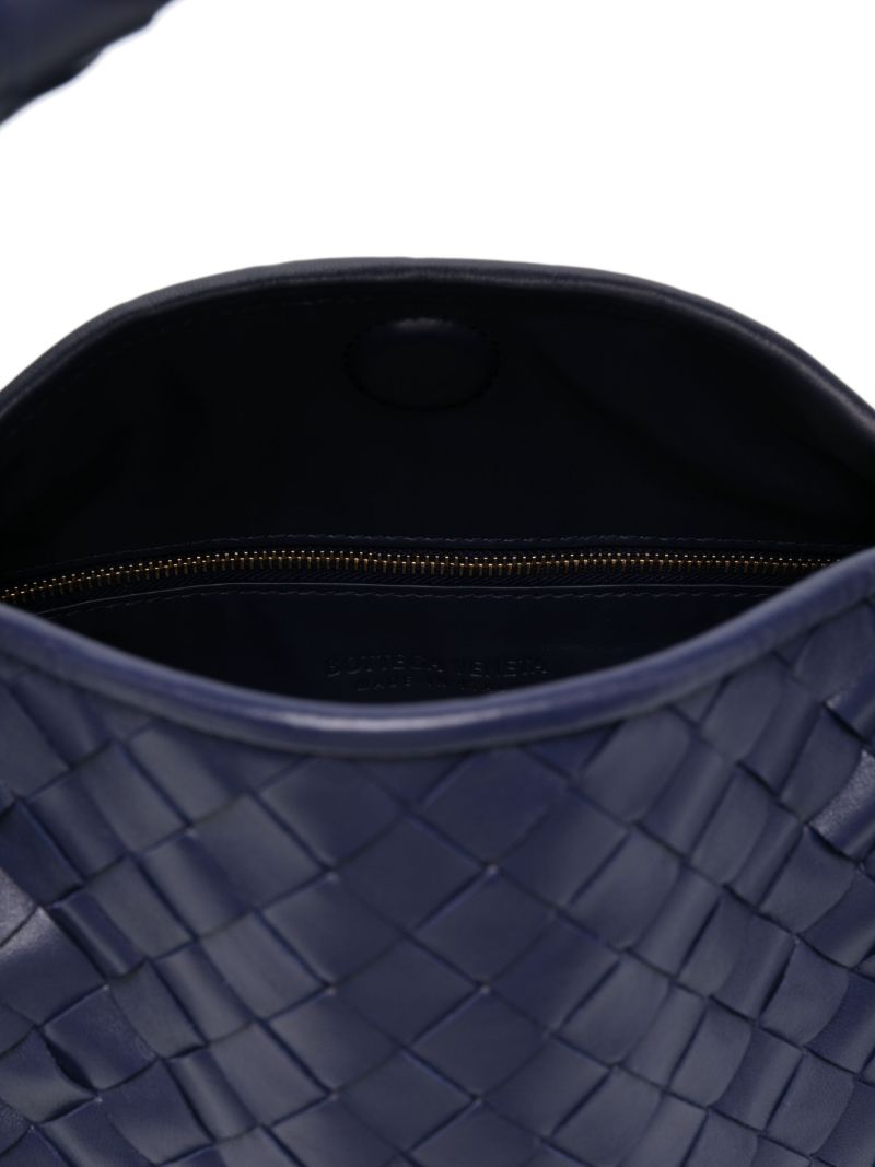 Small Hop Shoulder Bag
