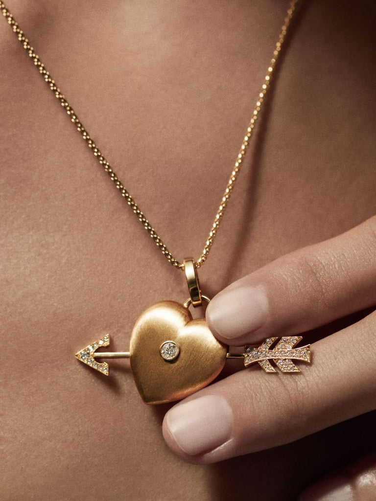 18k Yellow Gold Coeur Diamond Pendant