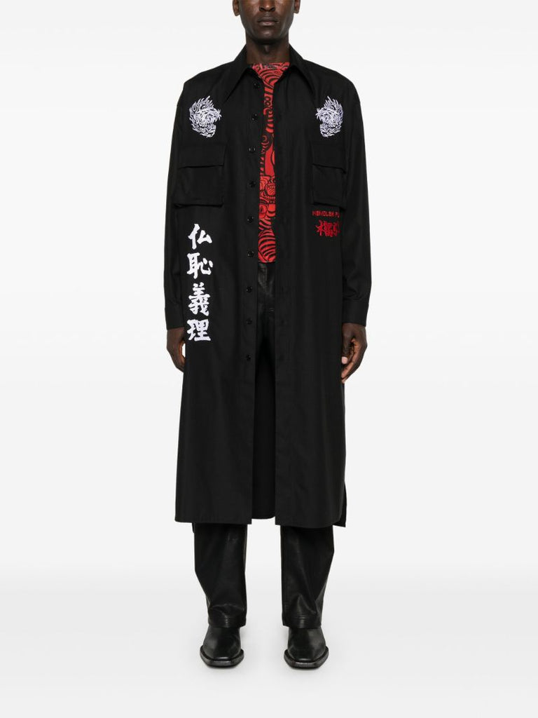 Black Artwork Embroidery Long Shirt