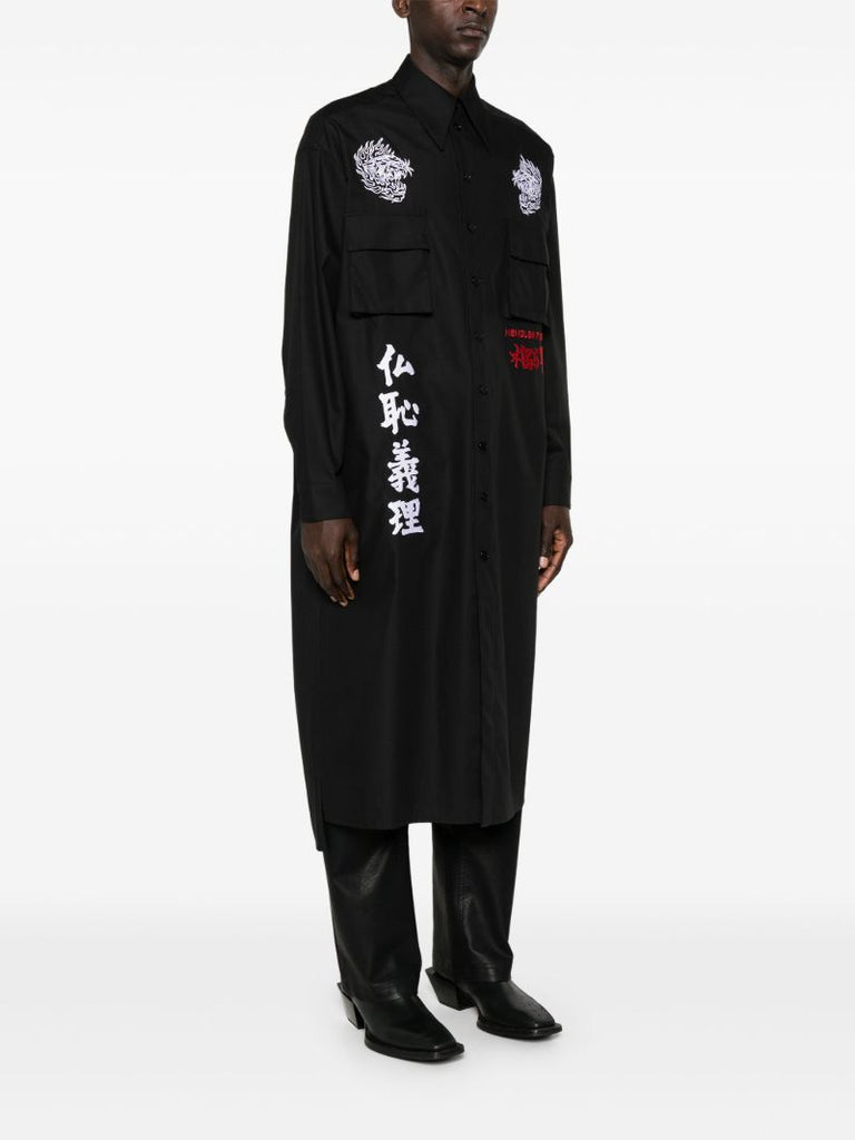 Black Artwork Embroidery Long Shirt