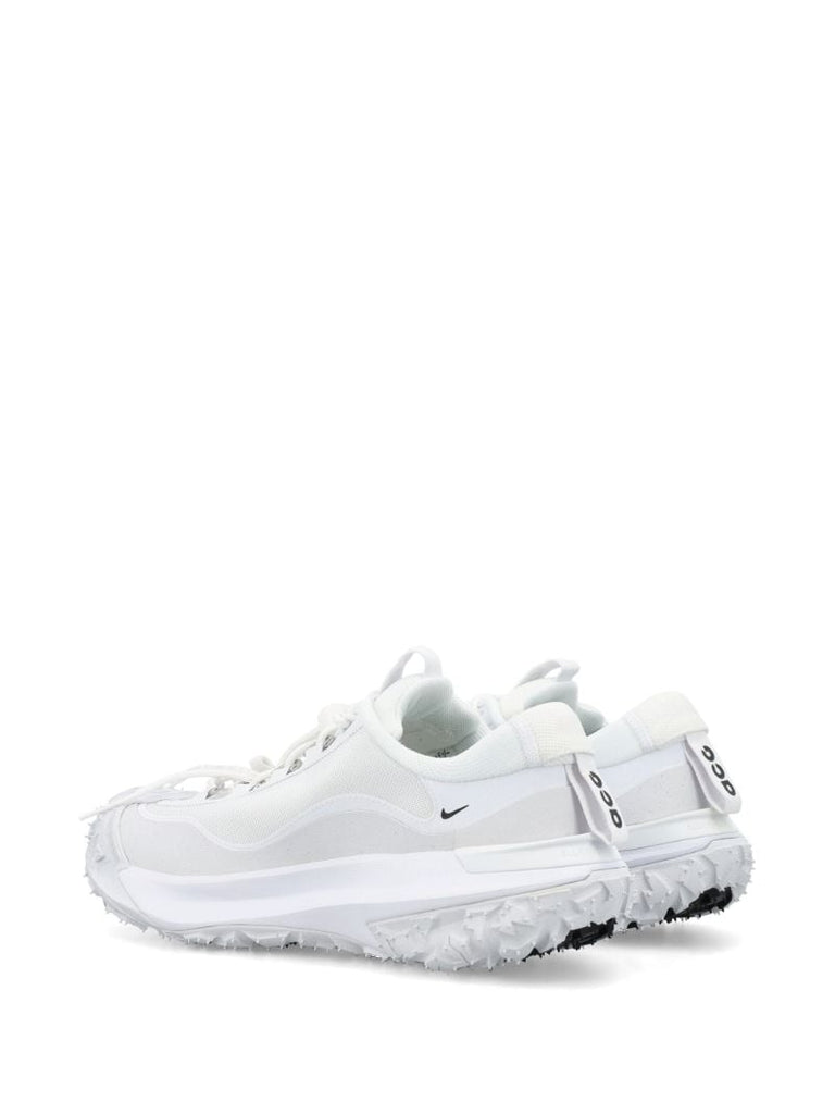 X Nike White Acg Mountain Fly 2 Low Sneakers