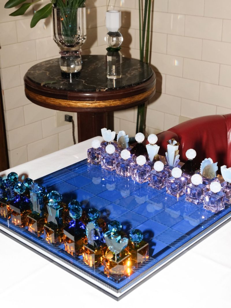 Crystal Chess Game