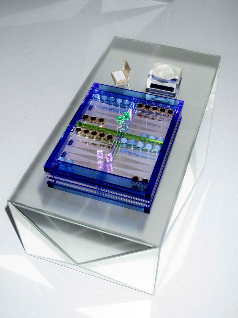 Crystal Backgammon Game