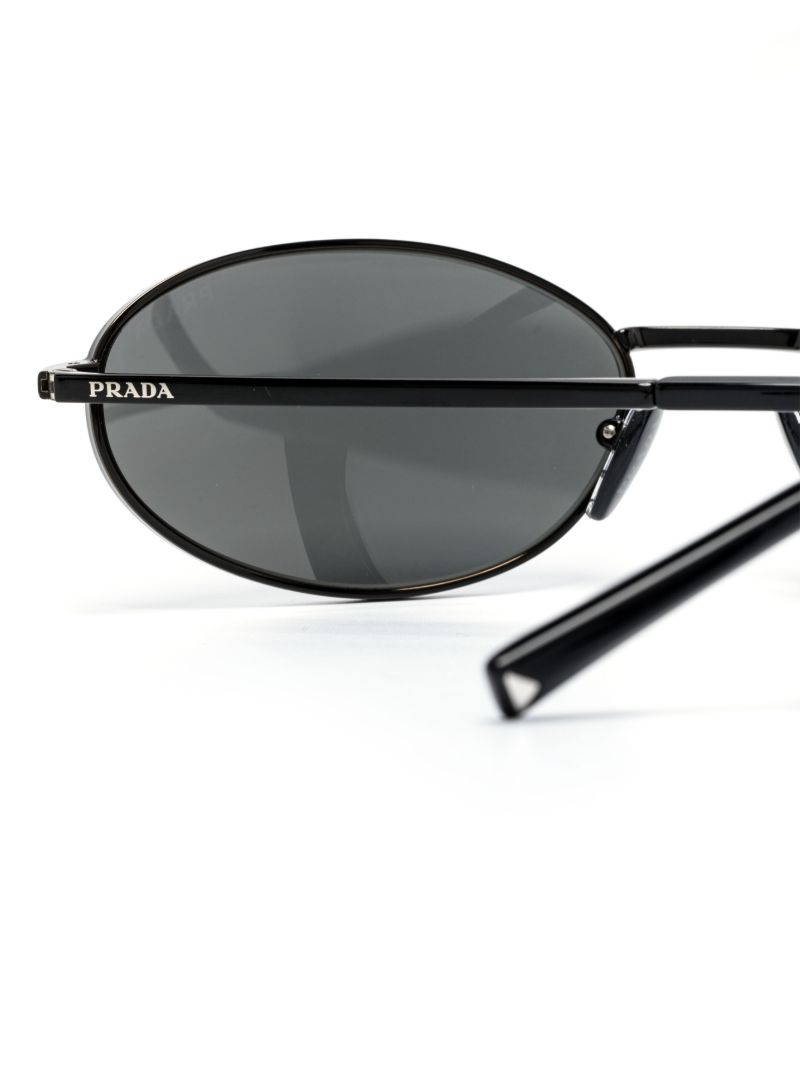 Black Oval-frame Sunglasses