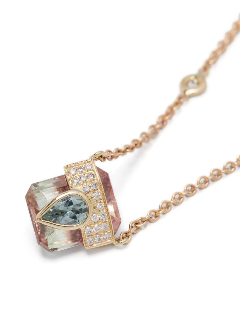 14kt Yellow Gold Pendant Diamond Necklace