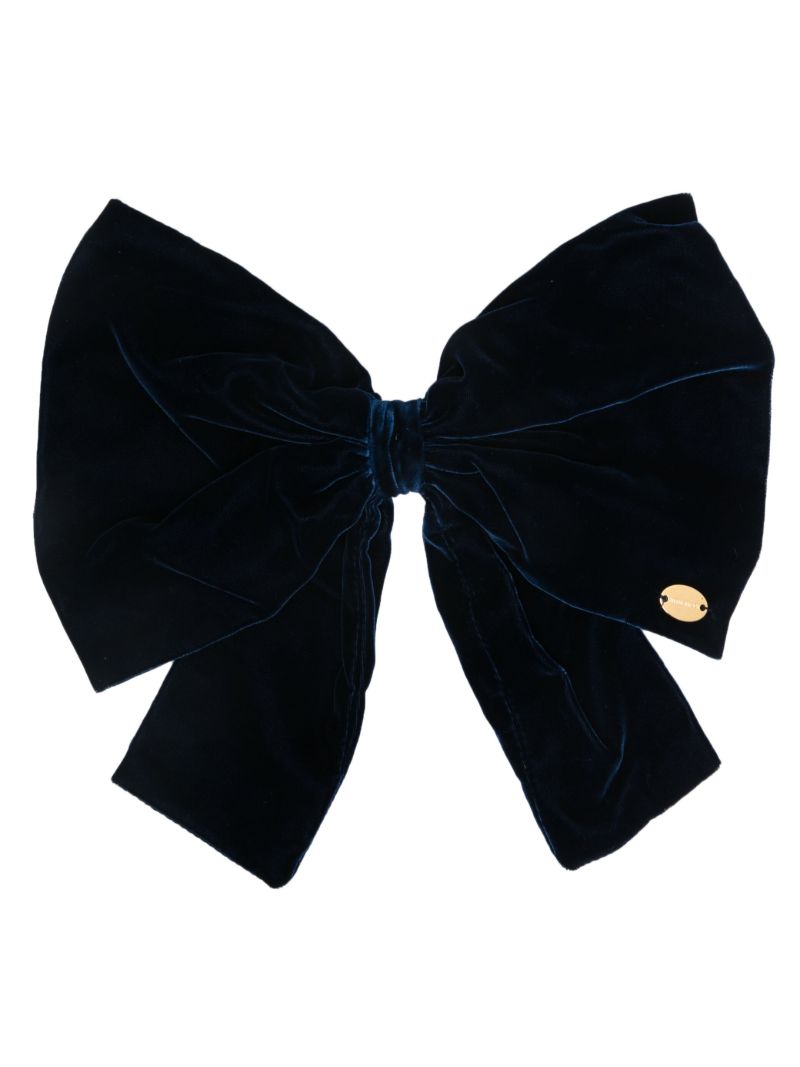 Velvet Bow