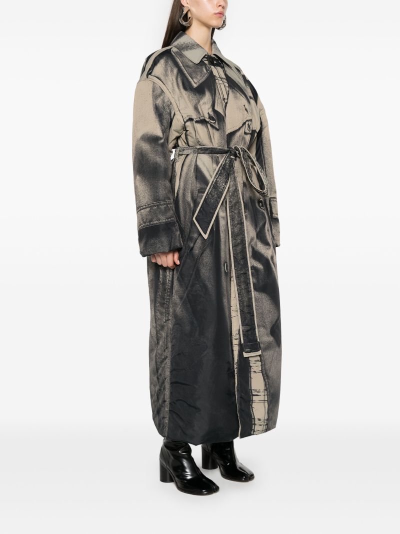 The Trompe-l'Ã_x0085_â_x0080__x009c_il Coat