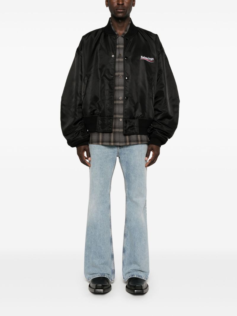 Flared Jeans