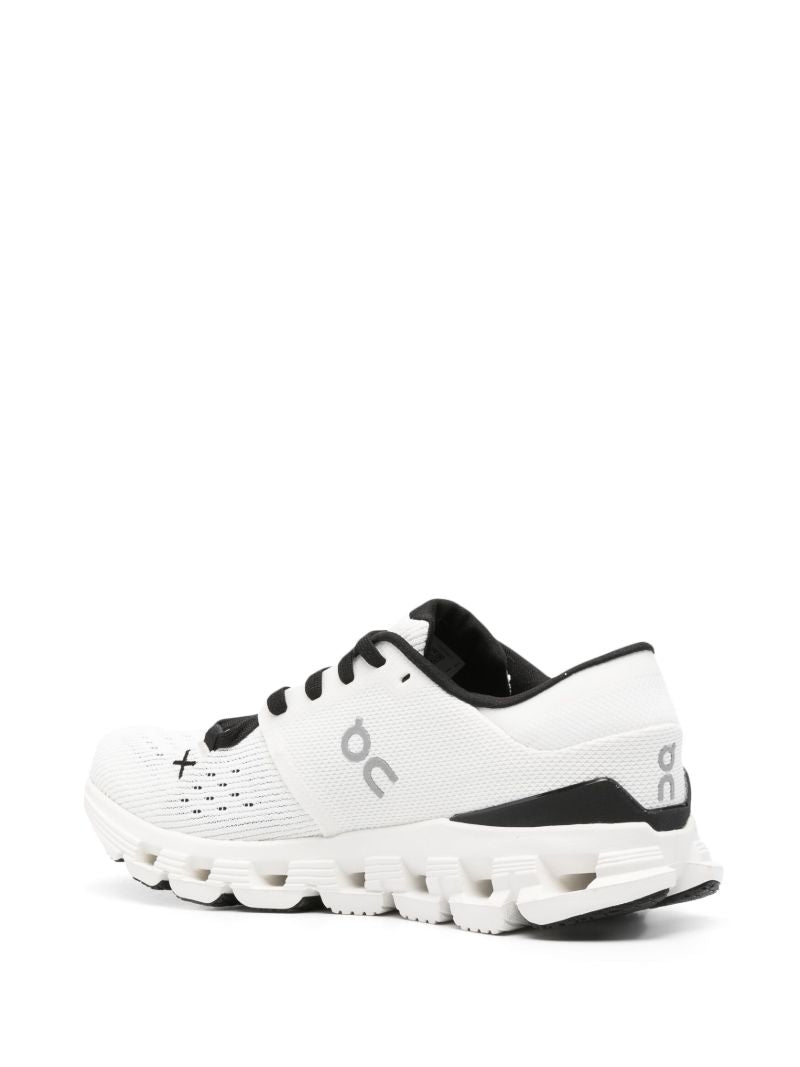 Cloud X 3 Sneakers