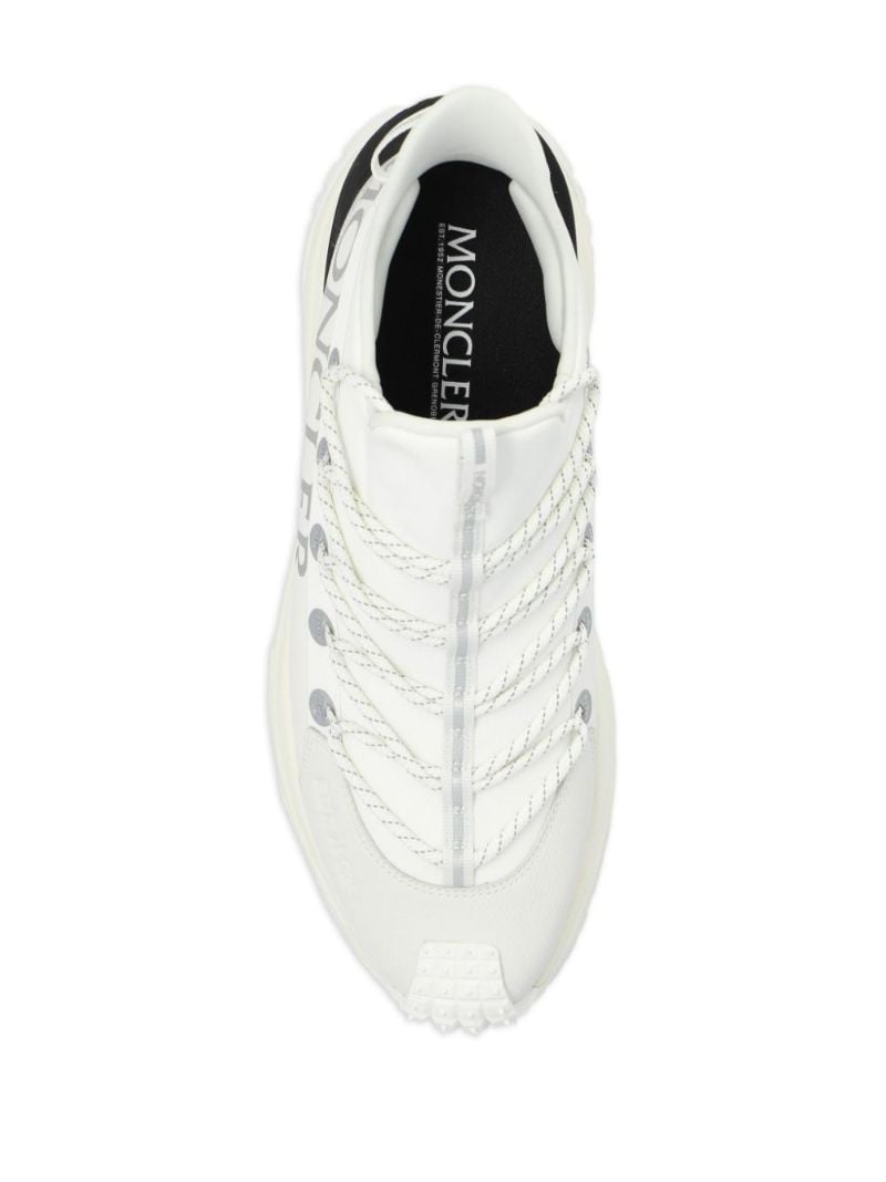 Black Trailgrip Lite 2 Sneakers