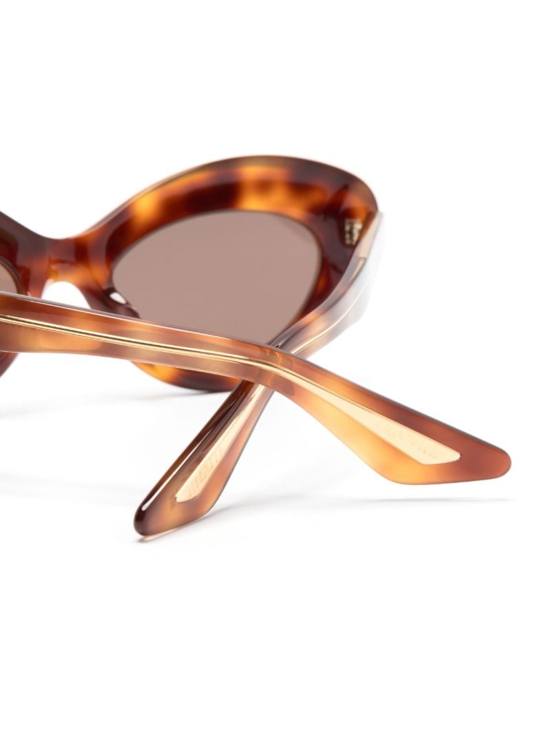 X Khaite Brown 1968c Cat-eye Sunglasses