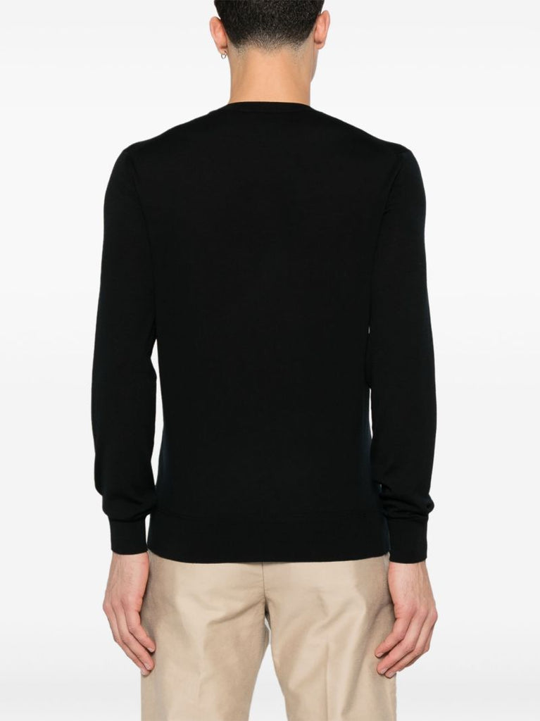 Fine-knit Sweater