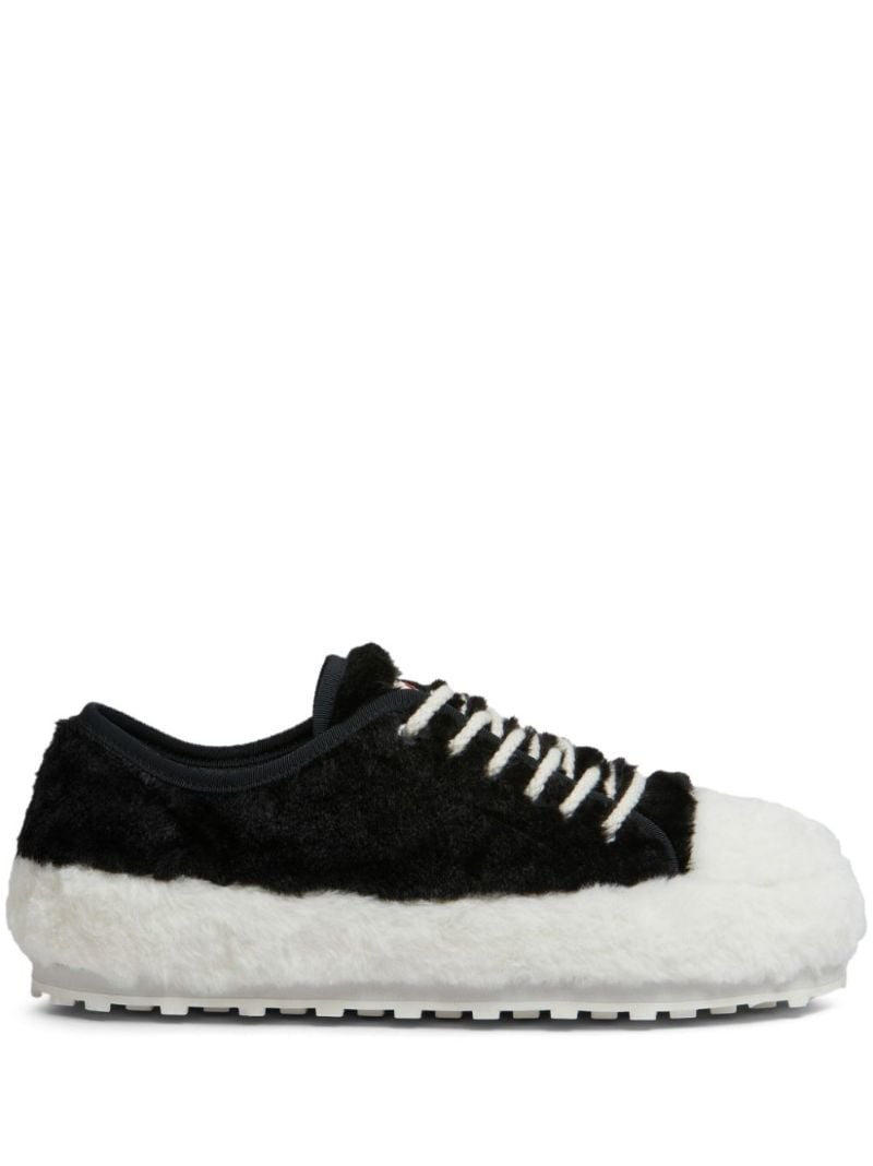 Black Teddy Tennis Low-top Sneakers