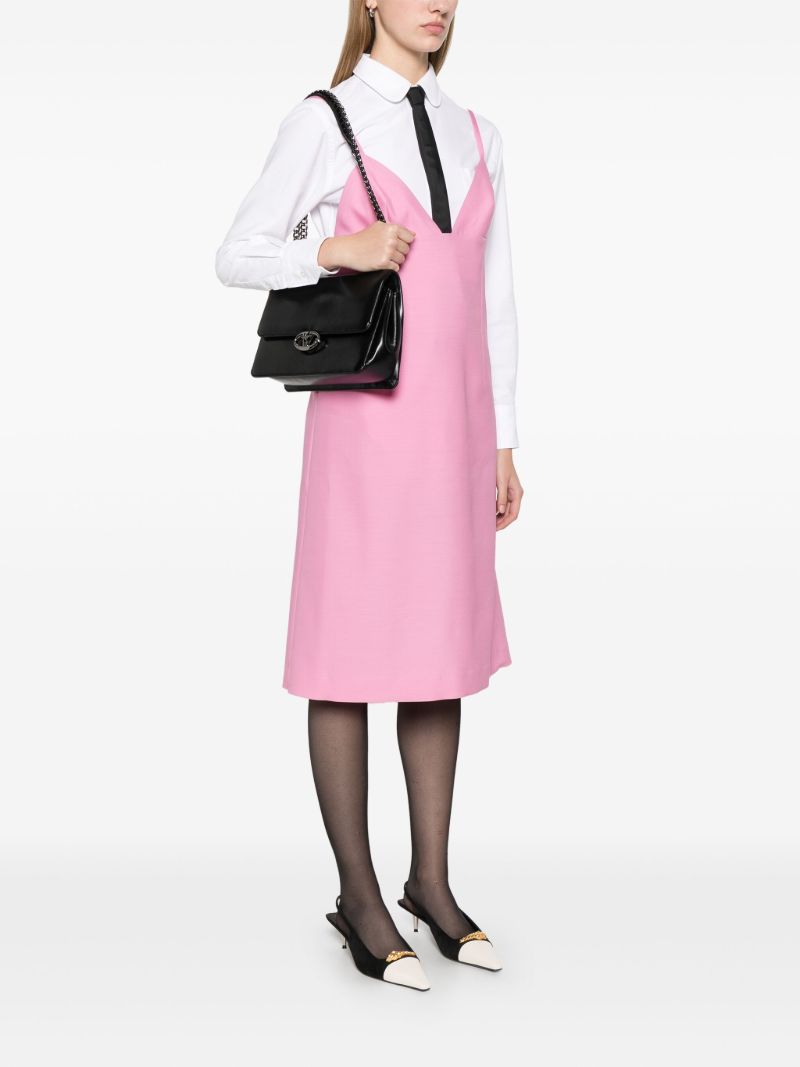 Vlogo Bold Shoulder Bag