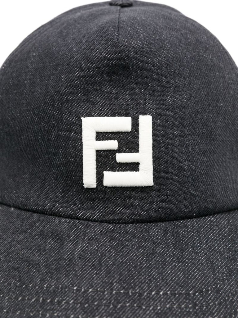 Logo-embroidered Baseball Cap