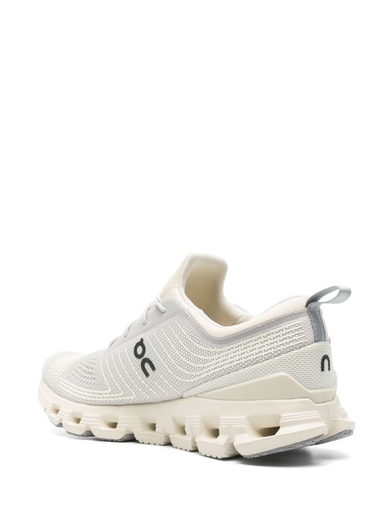 Cloud X Z5 Sneakers