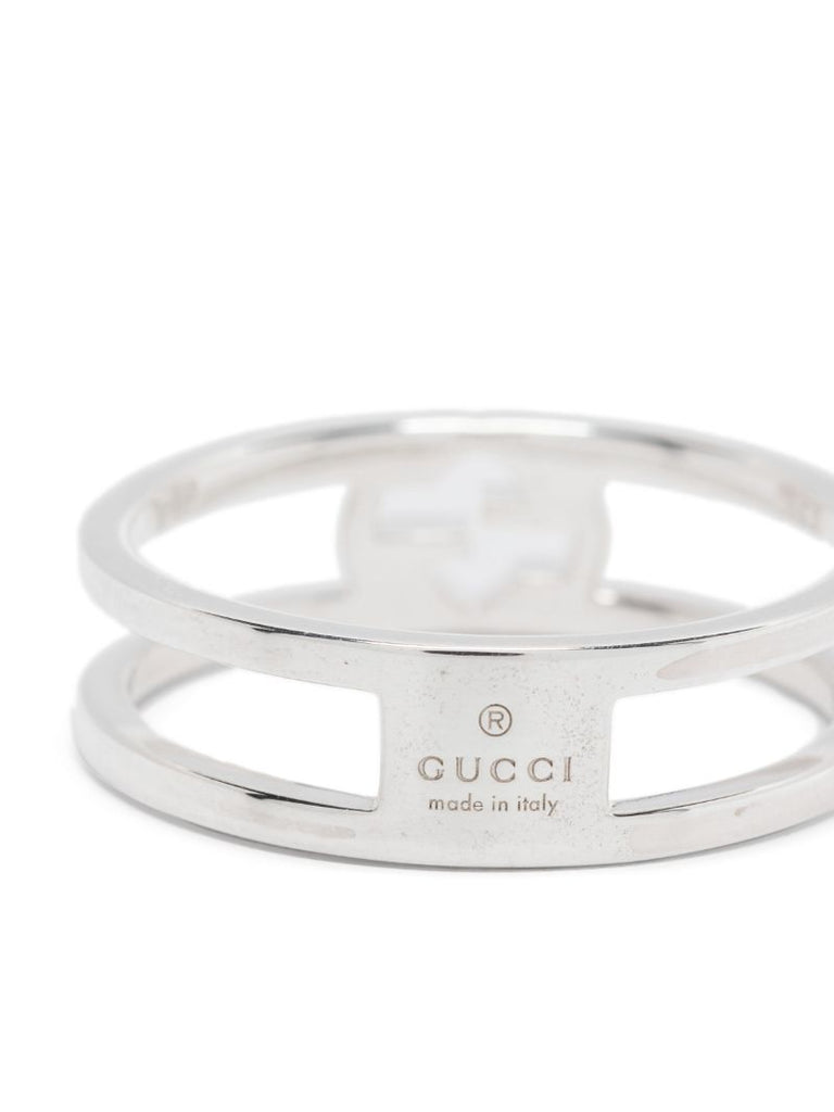 Interlocking G Ring