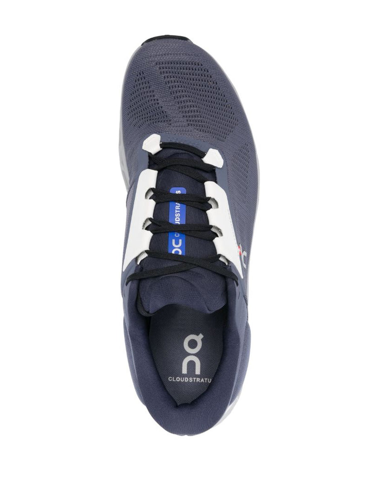 Cloudstratus 2 Sneakers