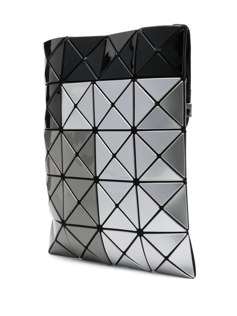 Tres Shoulder Bag