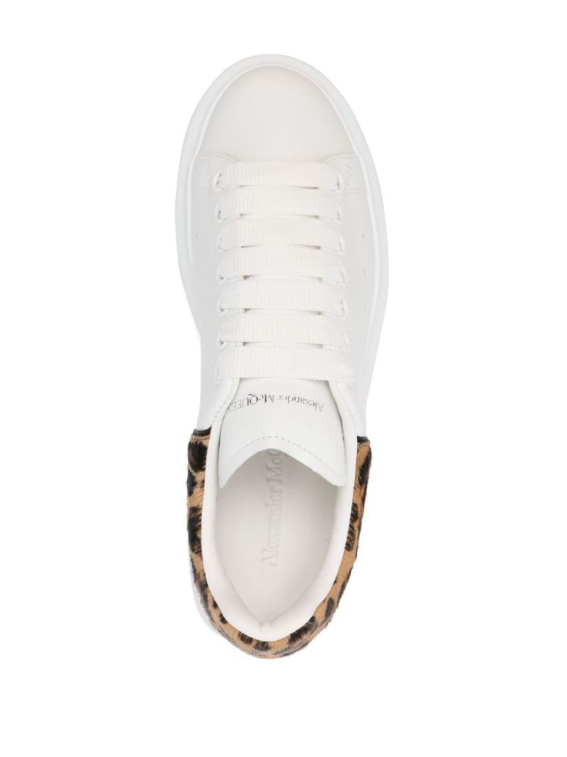 Oversized Sneakers