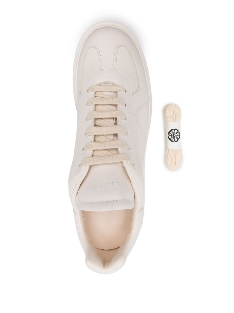 Oversized Sneakers
