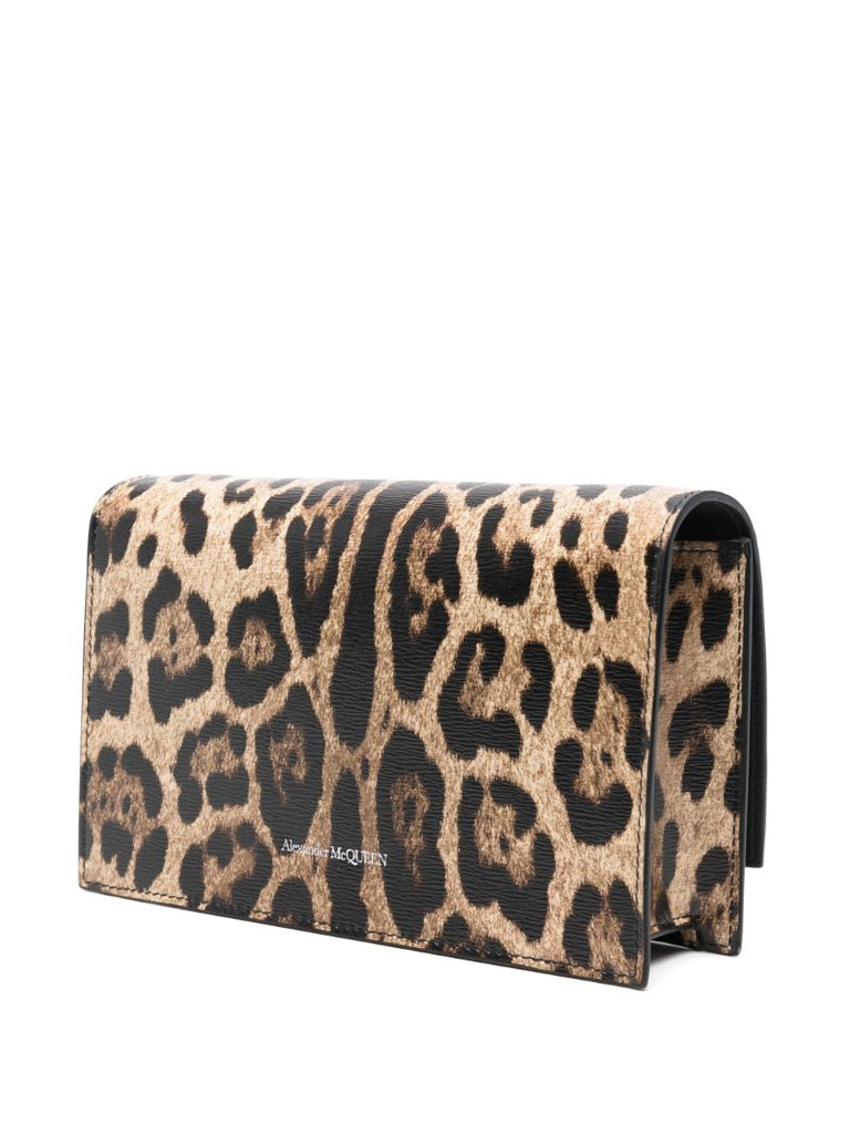 Small Skull Shoulder Bag